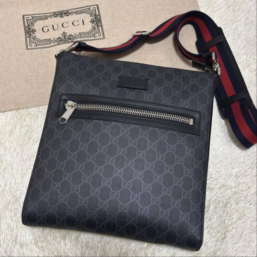 GUCCI Shoulder Bag Messenger GG Supreme Leather Crossbody Black